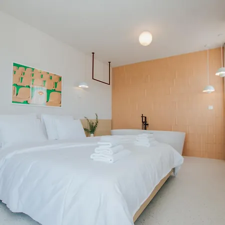 Aparthotel Apero 3*