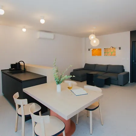 Aparthotel Apero Trogir