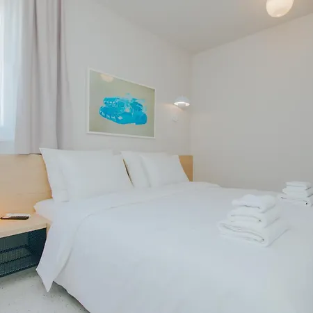 Aparthotel Apero 3*