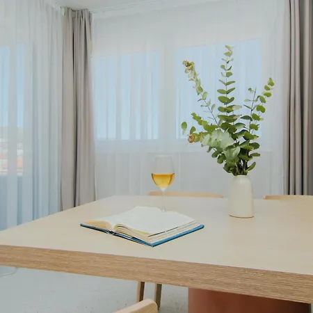 Apero Aparthotel Trogir